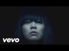Thao & The Get Down Stay Down - Astonished Man (Official Video)