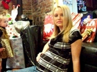 28 Weeks Pregnant Belly Growing - Getting bigger! Cute Christmas Video - Londyn